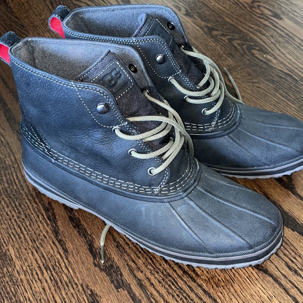 UGG Men's Zetik Black Waterproof Leather Boots